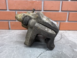 Суппорт передний левый, ориг. номер 41011JD00A, Nissan Qashqai J10 2006-2010