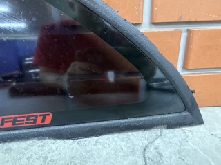 Стекло заднее левое, ориг. номер MR271747, Mitsubishi Eclipse D5A 1999-2005