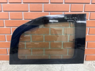 Стекло заднее правое, ориг. номер 8569VG, Citroen Berlingo B9 2008-2012