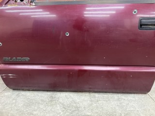 Дверь передняя левая, ориг. номер 12470379, Chevrolet Blazer S15 1994-1998