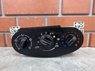 Блок управления печкой Renault Logan 1 2009-2016, 6001551698