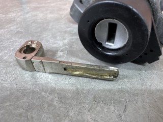 Замок зажигания, ориг. номер 4B0905851B, Volkswagen Jetta 4 1998-2005