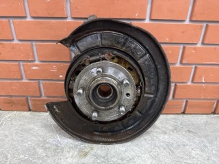 Кулак задний правый Land Rover Discovery 3 2004-2009, RLH500020