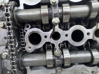 Головка блока цилиндров правая, ориг. номер 1311302, Land Rover Discovery 3 2004-2009