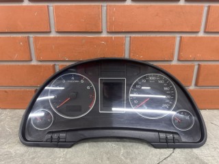 Щиток приборов Audi A4 B7 2004-2009, левый руль, 8E0920901GX