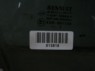 Стекло двери передней правой, Renault Megane 2 2002-2006