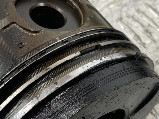 Поршень, BMW 5 E39 2000-2004