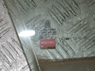 Стекло двери передней правой, Volkswagen Passat B6 2005-2010