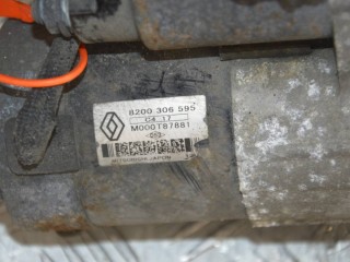 Стартер, ориг. номер 8200306595, M000T87881, Renault Scenic 2 2003-2006