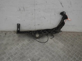 Крепление фары правой, ориг. номер 7138402, BMW 3 E90/E91/E92/E93 2004-2008