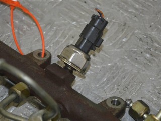 Датчик давления топлива, ориг. номер 5WS40039, 0533184876, Renault Scenic 3 2009-2012