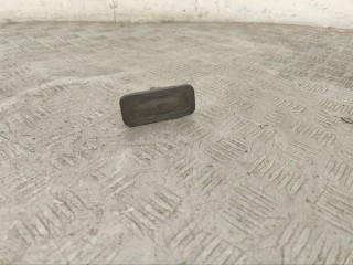Кнопка открытия багажника, ориг. номер 8200076258, Renault Scenic 2 2006-2009