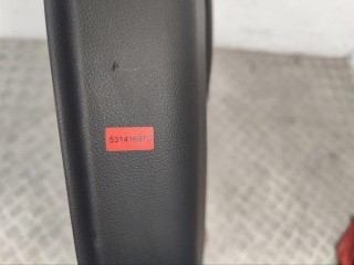 Обшивка двери передней левой (дверная карта), Renault Laguna 3 2007-2012