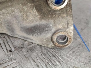 Кронштейн полуоси, ориг. номер 8200187335, Renault Scenic 2 2003-2006
