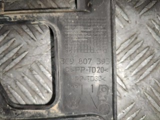Кронштейн крепления бампера заднего, ориг. номер 3C9807393, Volkswagen Passat B6 2005-2010