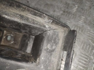 Полка аккумулятора, ориг. номер 05109648AA, Chrysler Voyager 2004-2008