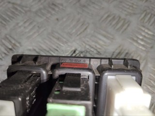 Блок кнопок, ориг. номер 7363165J0, Suzuki Grand Vitara 2002-2006