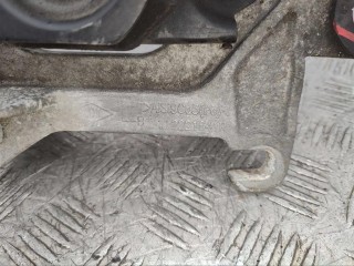 Кронштейн КПП, ориг. номер 112221641R, Renault Megane 4 2016-2020