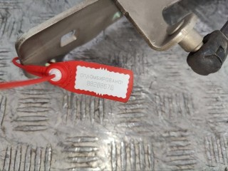 Петля капота левая, ориг. номер 654010004R, Renault Scenic 3 2009-2012