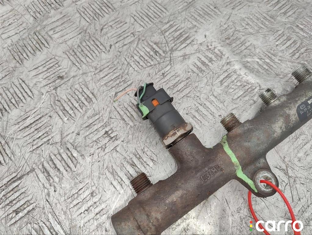 Датчик давления топлива Renault Laguna 2 2001-2005, 1.9 л, дизель, 0281002720, фото 1