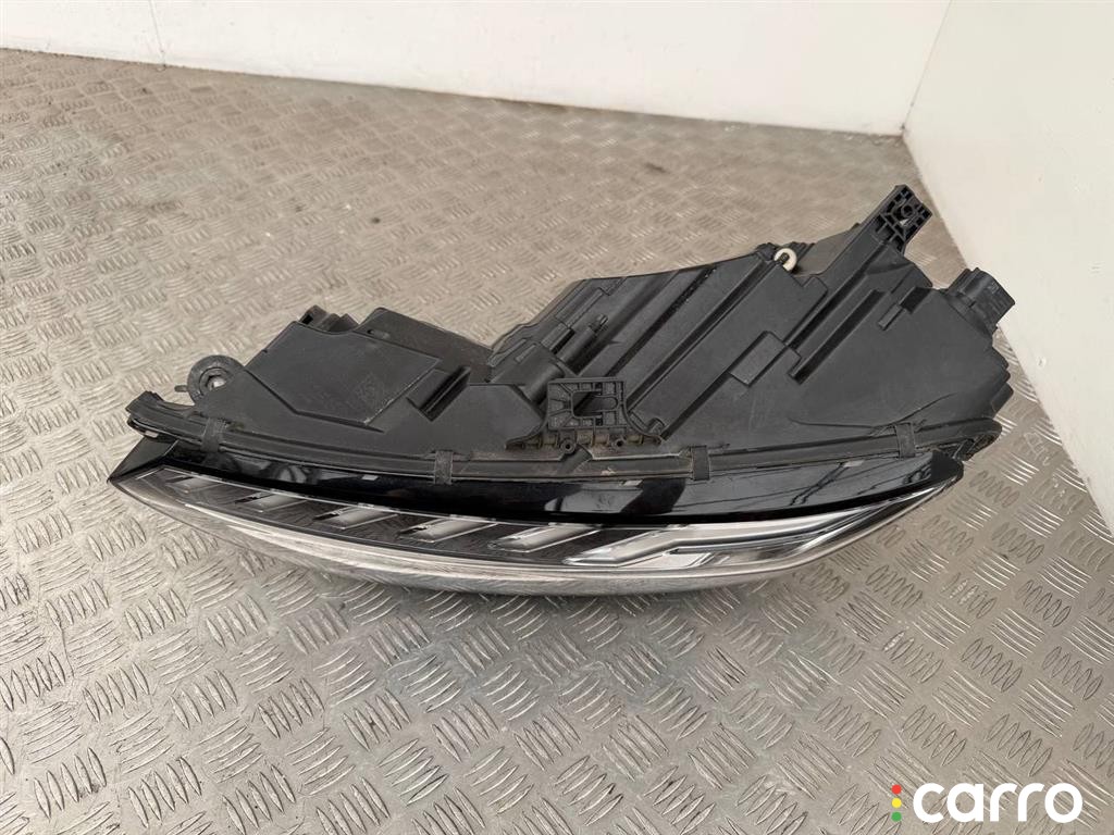 8W0941033, 8W0941033E Фара левая Audi A4 2023г. - фото №3
