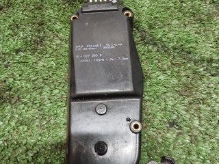 замок багажника, ориг. номер 4F9827383B, Audi Q7 4L 2005-2009