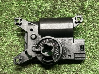 моторчик заслонки печки, ориг. номер 52411483R04, Audi Q7 4L 2005-2009