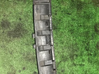 накладка замка капота, ориг. номер 4L0121285, Audi Q7 4L 2005-2009