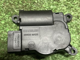 моторчик заслонки печки, ориг. номер 7L0907511AH, Audi Q7 4L 2005-2009