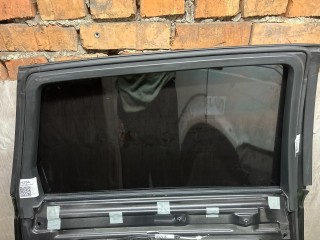 молдинг стекла двери задней левой, Audi Q7 4L 2005-2009