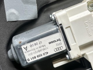 моторчик стеклоподъемника передний правый, ориг. номер 4L0959801B, Audi Q7 4L 2005-2009
