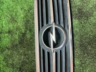 решетка капота, Opel Omega B [рестайлинг] 1999-2004
