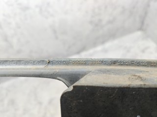 рамка фары противотуманной левая, ориг. номер 52128-05020, Toyota Avensis 2 поколение T250 2003-2006
