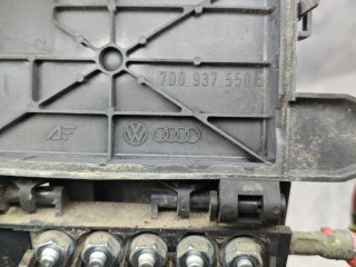 блок предохранителей, ориг. номер 7D0937550E, 7D0937509, Volkswagen Caravelle T4 1991-2003