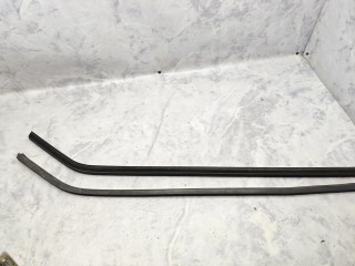 молдинг стекла двери передней левой, Volkswagen Transporter T4 1990-2003