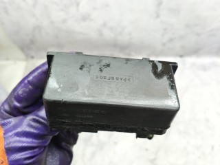 реле накала свечей, ориг. номер 0285454032, Mercedes-Benz M W163 [рестайлинг] 2001-2005