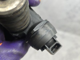 форсунка топливная, ориг. номер 070130073R, 0414720310, Volkswagen Transporter T5 2002-2009