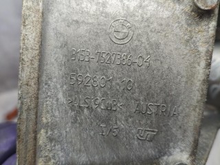 кронштейн полуоси, ориг. номер 59280110, 7527386, 3153-7527386-04, BMW X1 E84 [рестайлинг] 2012-2015