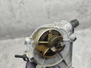 вакуумный насос, ориг. номер 0710336182A, 0710336189D, 247001002, 247002002, BMW X1 E84 [рестайлинг] 2012-2015