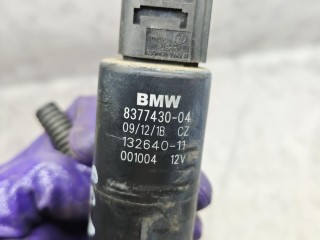 насос (моторчик) омывателя фар, ориг. номер 8377430, BMW X1 E84 [рестайлинг] 2012-2015