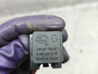 реле (прочие), ориг. номер A0025421519, Mercedes-Benz M W163 [рестайлинг] 2001-2005