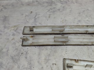 комплект накладок на пороги (внутренние), ориг. номер A1636861620, A1636860720, A1636861520, A1636860820, Mercedes-Benz M W163 [рестайлинг] 2001-2005
