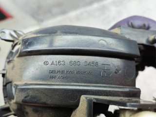 подстаканник, ориг. номер A1636800458, Mercedes-Benz M W163 [рестайлинг] 2001-2005