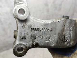 кронштейн двигателя, ориг. номер 9655923080, Peugeot 5008 1 поколение 2009-2013