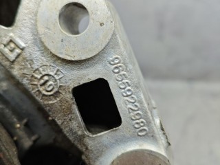 подушка крепления двигателя, ориг. номер 9655922980, 9636583980, 9636845880, Peugeot 5008 1 поколение 2009-2013