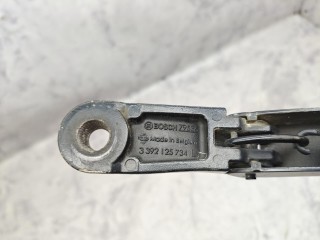 поводок стеклоочистителя левый, ориг. номер 9672059480, Peugeot 5008 1 поколение 2009-2013
