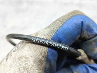 датчик ABS передний левый, ориг. номер 9659058280, Peugeot 5008 1 поколение 2009-2013