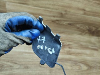 заглушка переднего бампера под крюк, ориг. номер 8450006693, Lada Vesta 1 поколение 2015-2026