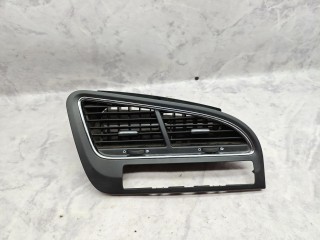 дефлектор обдува салона, ориг. номер 9686528077, Peugeot 5008 1 поколение 2009-2013