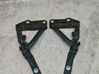 петля капота, Volkswagen Multivan T5 2003-2009